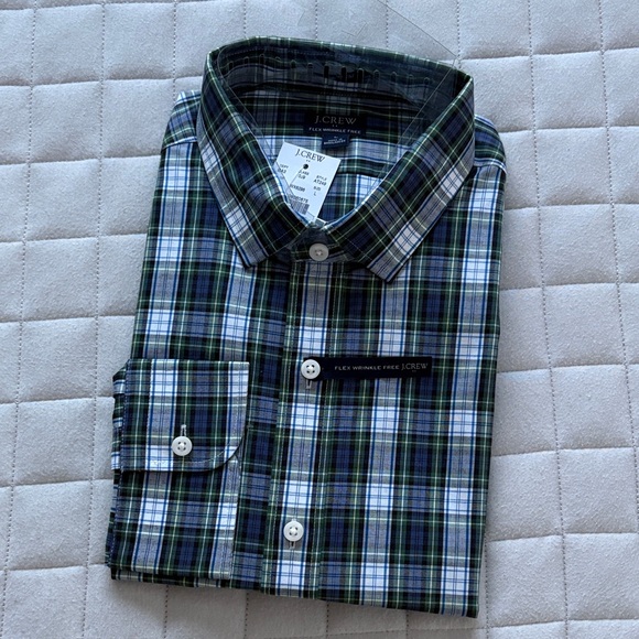 J. Crew Men's Green and Blue Checkered Long Sleeve Button Down Shirt